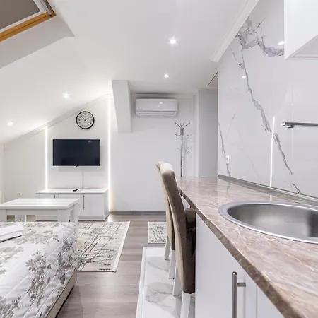 Apartamento Kulovica Center Design *