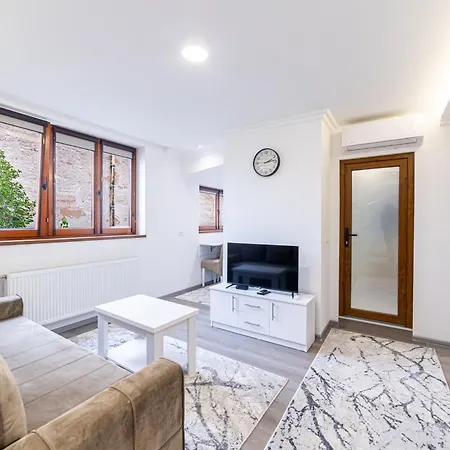 Apartamento Kulovica Center Design