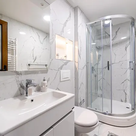 Apartamento Kulovica Center Design *